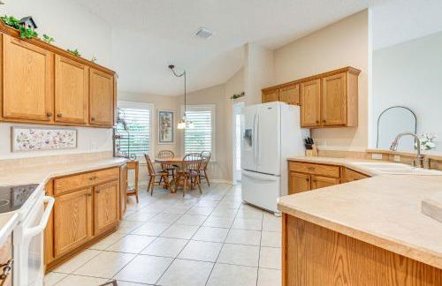 2 Mi to Lake Sumter Landing Spacious Golf Retreat - Foto 8