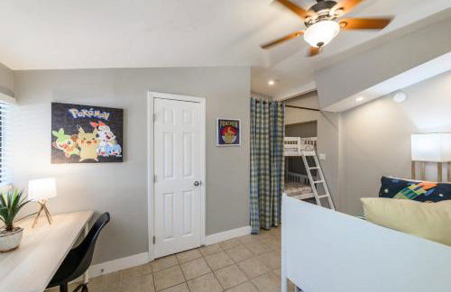 Disneyland Dream Villa 5 BR 3 BA Arcade Games - Foto 40