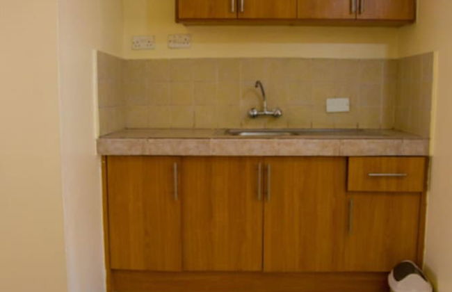 Shumuk Hotel and Apartments - Photo 8