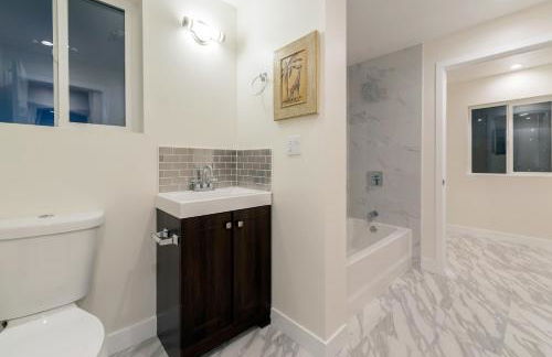 Nice Cozy Home - Photo 14