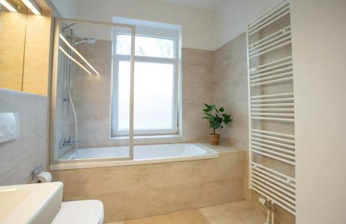 FullHouse - Halle - B2 - Daylight Bathroom - Nespresso - Foto 9