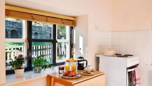 Aqueduct Cottage - Photo 5