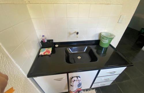 Apartamento Inteiro Central 2 Quartos e Kitnet Inteira 01 quarto - Foto 6