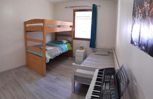 Charmant Appartement Lac d'Annecy / Ski - 6 Pers - Foto 12