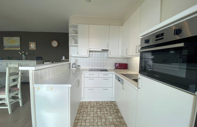 Apartment in Nieuwpoort Near Sandy Beaches - Photo 6