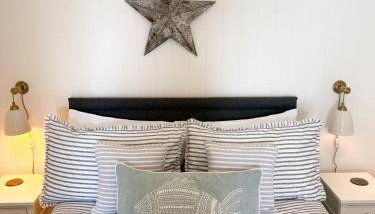 1 Bed Cabin - Sleeps 2 - Pets - Garden - Parking - Foto 5