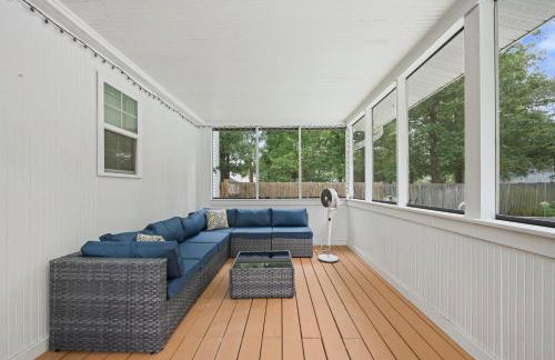 Low Country Gem with Heated Pool Games and Hot Tub - Photo 39