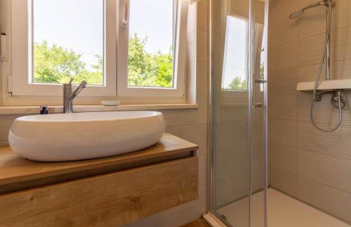 Beautiful villa Foska with private Pool near the beach - Photo 34