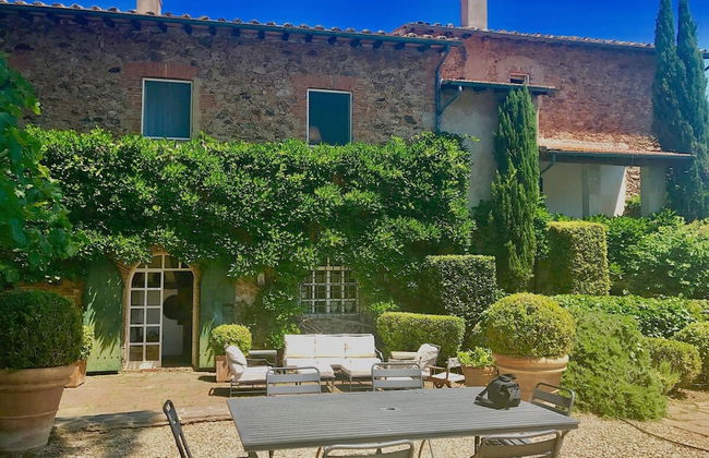 Porto Ercole Tuscany Coast Classic Charm in Fabulous 18th c Farmhouse now Chic Designer Villa w P - Photo 23