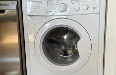 Appart spacieux 6 pers proche centre ville et gare Laval - Parking privé securisé - Photo 29