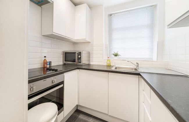 Livestay - Hidden Covent Garden Gem - Photo 11