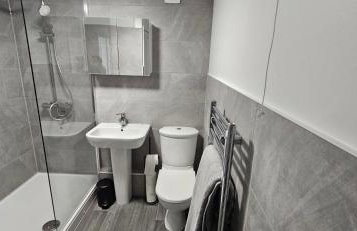 Modern, Spacious, Central 2-Bed Plymouth Apartment - Foto 11