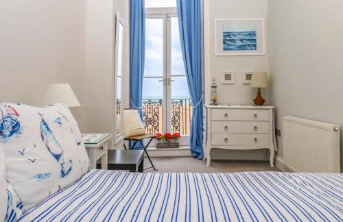 The Old Spy Headquarters - Foto 17