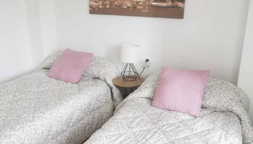 Estrella con piscina y cerca de la playa - Foto 5