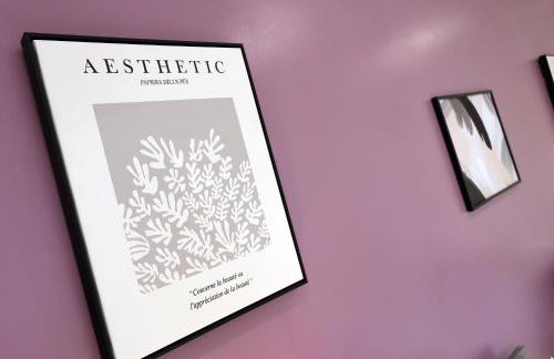 large 2 bed central apartment with balcony and private parking - Foto 38