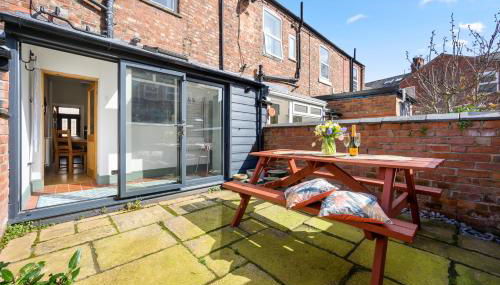 2-Bedroom Cottage - Long Stays Welcome - Foto 3, Garden