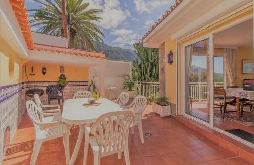 Villa in protected space in front of the sea - Foto 24