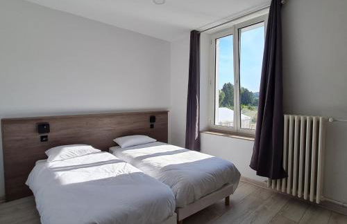 Gîte lumineux 2-4 pers. avec terrasse et restaurant sur place - FR-1-585-92 - Foto 5