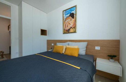 Beautiful Apartment In Plomin Luka - Foto 6