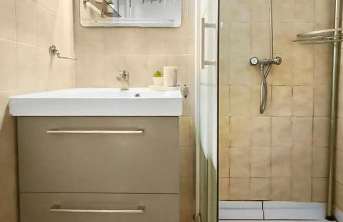 Appartement confortable avec parking et terrasse - Foto 25