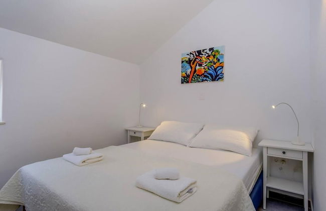 Impeccable 4-bed Apartment in Osor - Foto 7