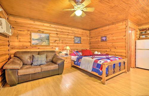 Cedar Falls Cabin Nestled by Honey Creek - Foto 13