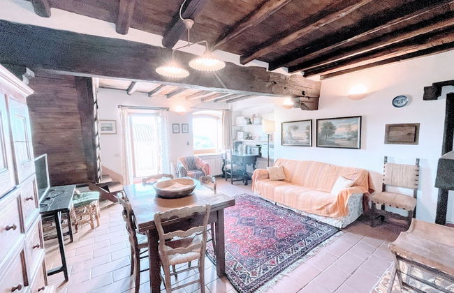 Vicolo - Sleeps 5 With air Con, Wifi, Balcony for Dining and Pool - Photo 43