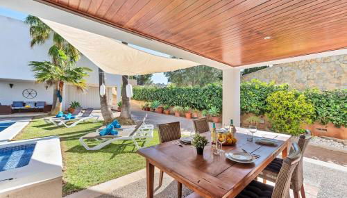 Casa con piscina y gran jardín - Foto 3