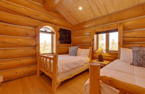 Fraser Chalet with Hot Tub and Mountain Views - Foto 21