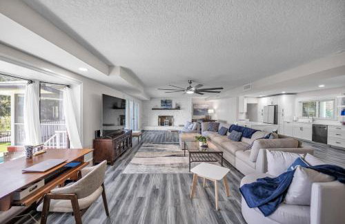 Beautiful Lake View Retreat Drivable To Theme Parks 3 Bedroom Home - Foto 14