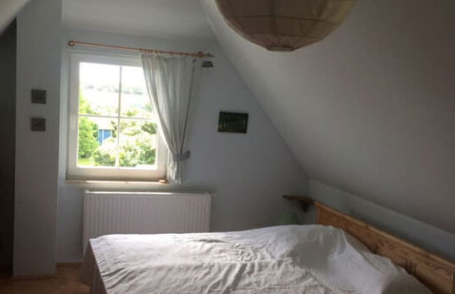 Red-throated Diver Modern Retreat - Foto 3