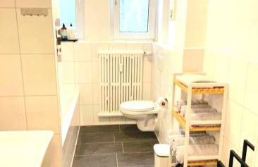 City Apartment 2#Netflix &Wlan &Kingsize Bett & Kaffee Maschine & Zentral & 500m Innenhafen & 2 min U Bahn - Photo 12