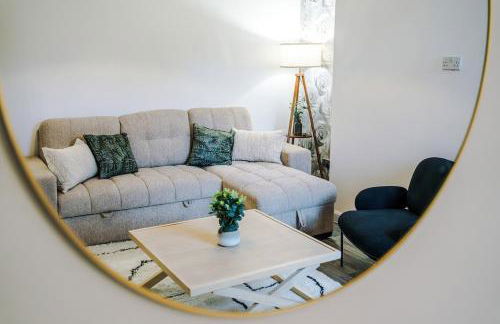 Presented by LTJ PrimeKey Properties - NEW! 7 Bed plus Sofa Bed - Perfect for Contractors - Foto 26