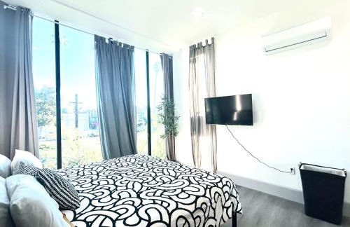 LA Modern Street View Glass Window 2BR - Foto 27