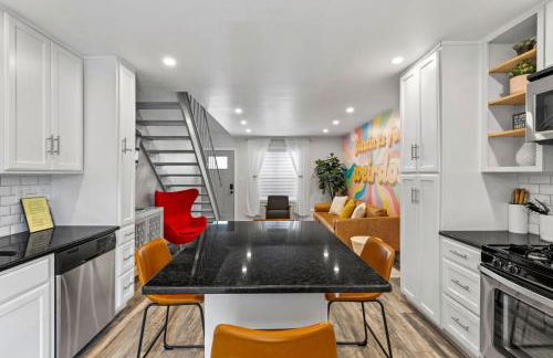 Groovy Townhouse near SoCo - Foto 9