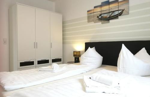 Lucys Haus 1 "am Peeneblick" - Foto 13