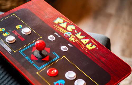 Hot Tub N64 Mins to Downtown Sleeps 8 - Foto 11