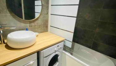 Beau T2 au centre historique - Foto 3