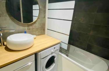 Beau T2 au centre historique - Foto 3