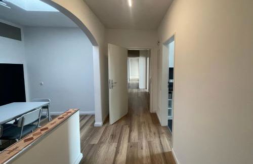 "Live Good, Work Good" - Stadion Apartment by GG Rental Hamburg - Foto 1