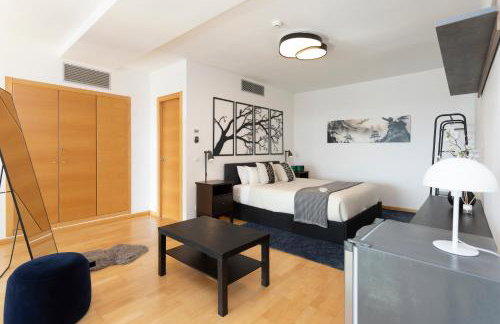 Loft Doble Altura con Terraza Panorámica y Piscina - Photo 15