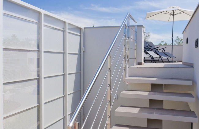 Villa in Novigrad With Pool & Rooftop Terrace - Foto 10