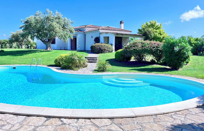 Countryside Villa With Private Pool and sea View - Foto 33