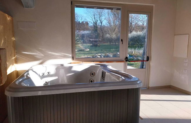 Apartment in Todi With Pool and Garden - Photo 19