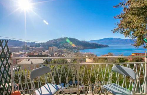 Apartment With View Lake Maggiore/Laveno Mombello - Foto 19