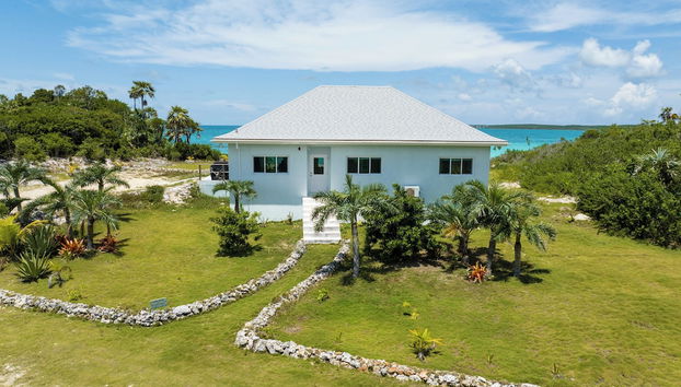 Seaside Escape: Luxurious Coastal Retreat - Foto 2, Habitación