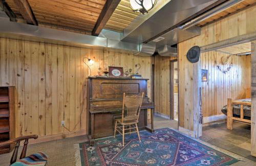 Rustic Cabin 20 Mins to Capitol Reef Natl Park! - Photo 18