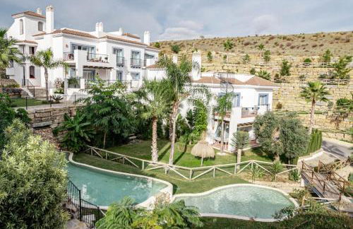 PA18- Stunning flat gym indoor and outdoor pool - Photo 56