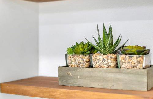 Modern Vacation Home Minutes Away From The Parks - Foto 16