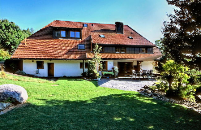 Elegante Ferienwohnung mit Aussenpool Schwarzwald - Foto 27